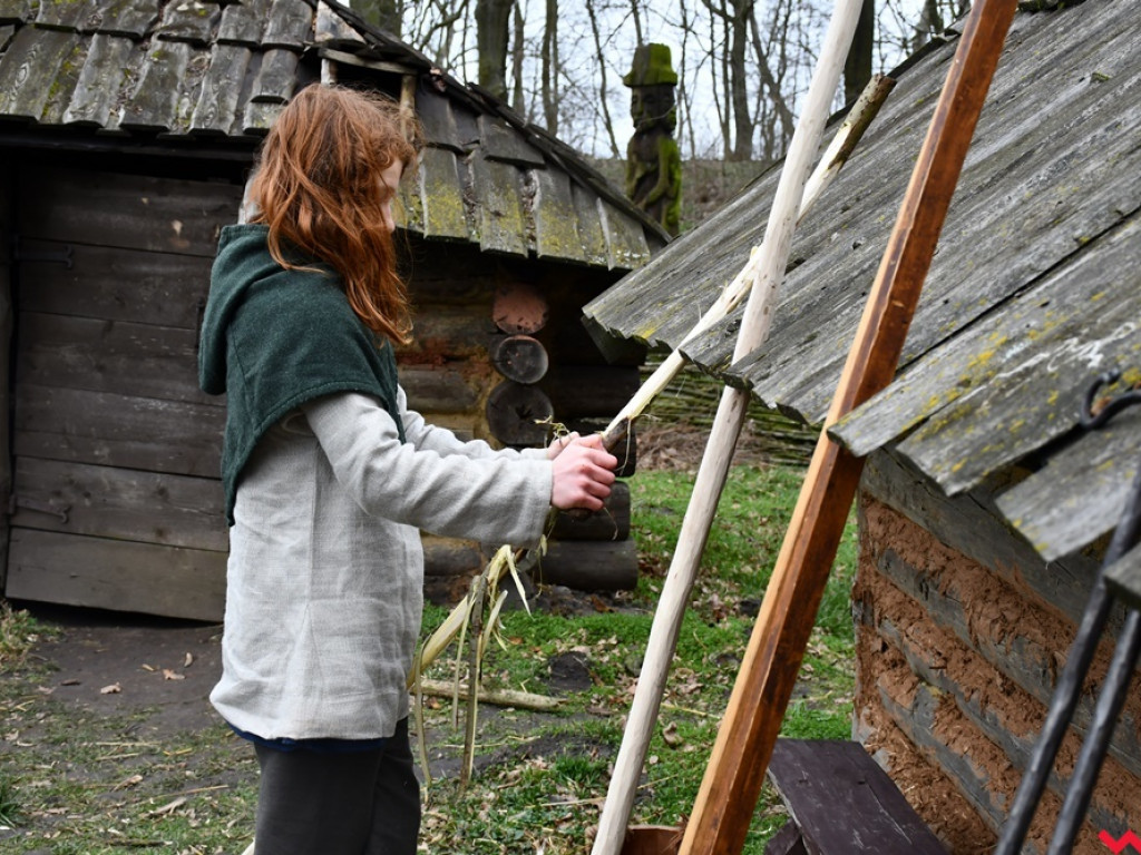 Zima w Grzybowie. Pół setki wojów i niewiast nie przestraszyło się chłodu