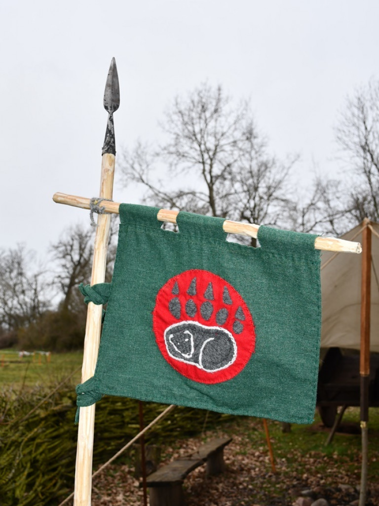 Zima w Grzybowie. Pół setki wojów i niewiast nie przestraszyło się chłodu