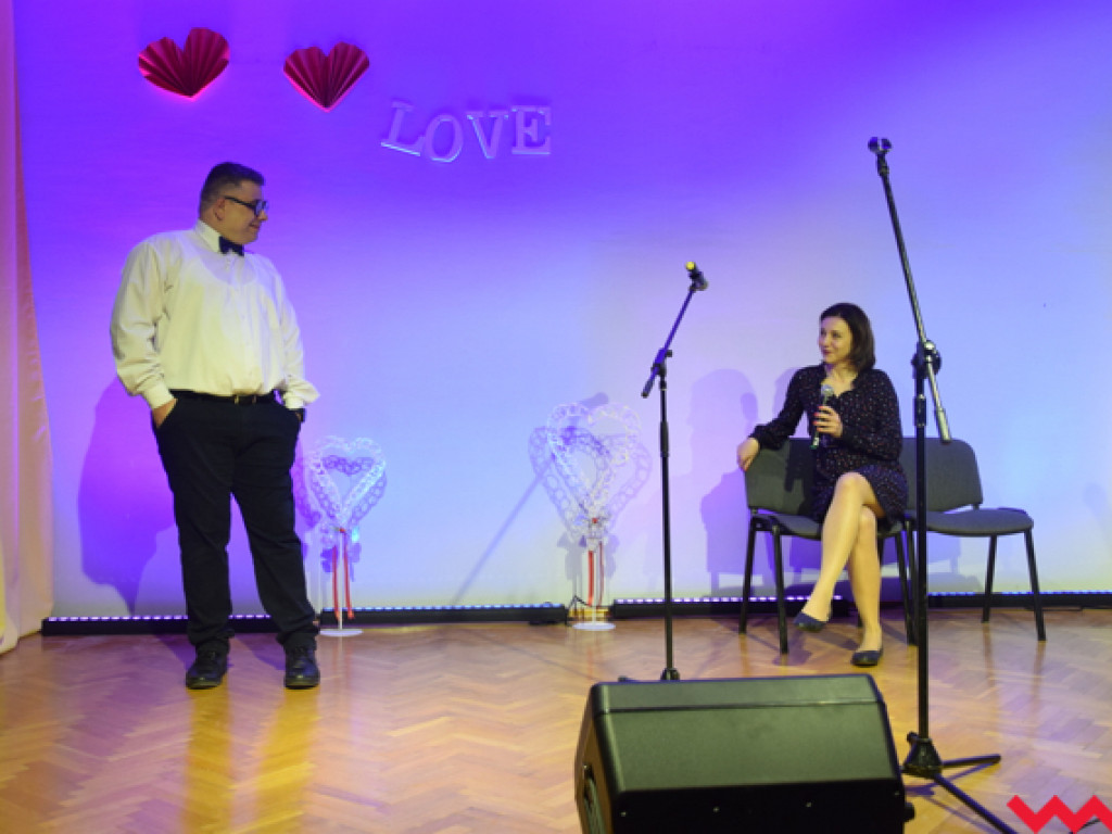 „Uwaga na amory” – spektakle nagrodzone owacjami na stojąco