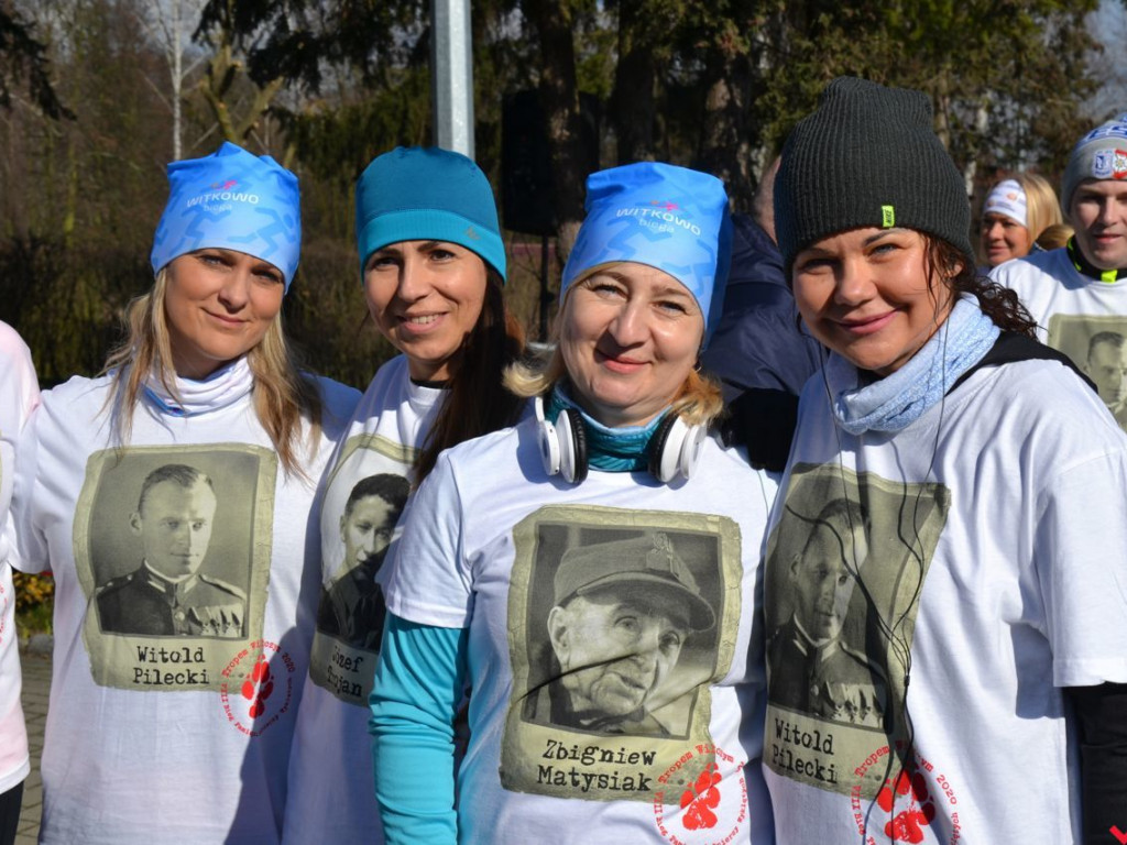 Bieg Tropem Wilczym przerasta oczekiwania. Setki na trasie w hołdzie Wyklętym