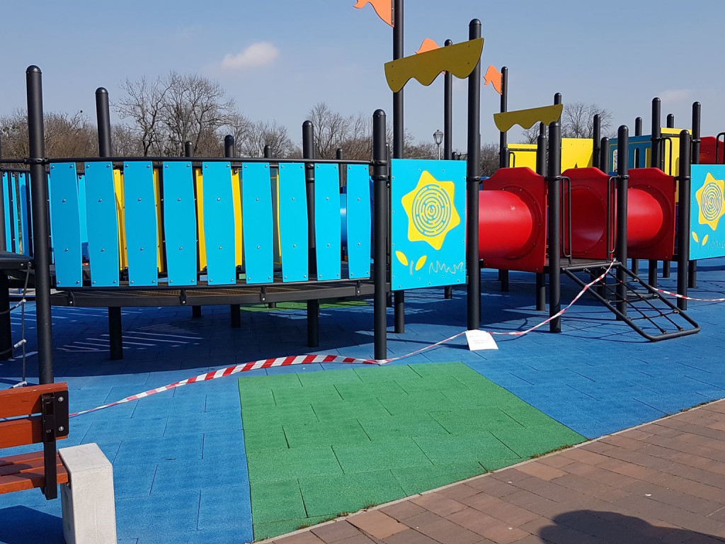 Place zabaw zamknięte z powodu koronawirusa. To dla naszego bezpieczeństwa
