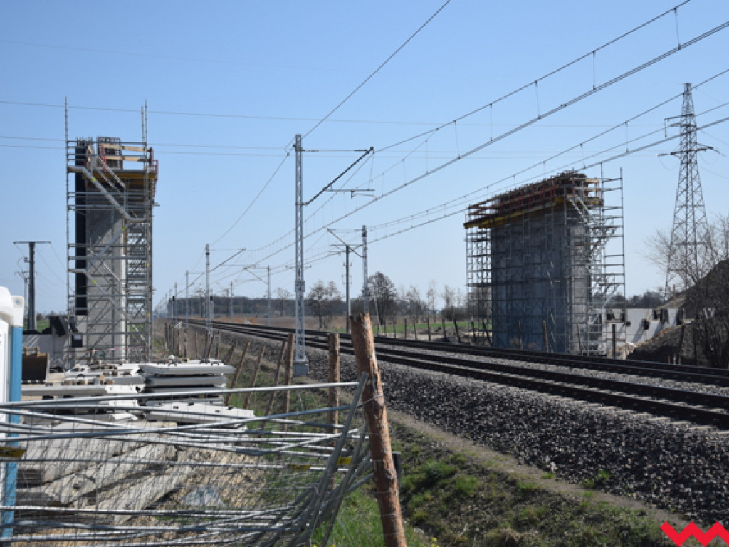 To nie łuk triumfalny, to obwodnica. Ma być gotowa na sylwestra