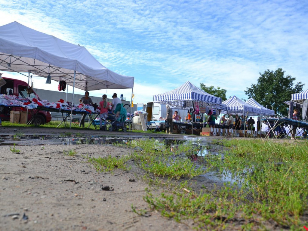 Taniej, zdrowiej, weselej. Tak wyglądał wrzesiński targ w czasach przed epidemią