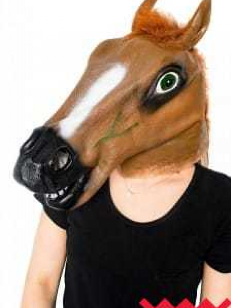 Jak bezpiecznie korzystać z maseczek? Przeczytaj poradnik i obejrzyj zdjęcia