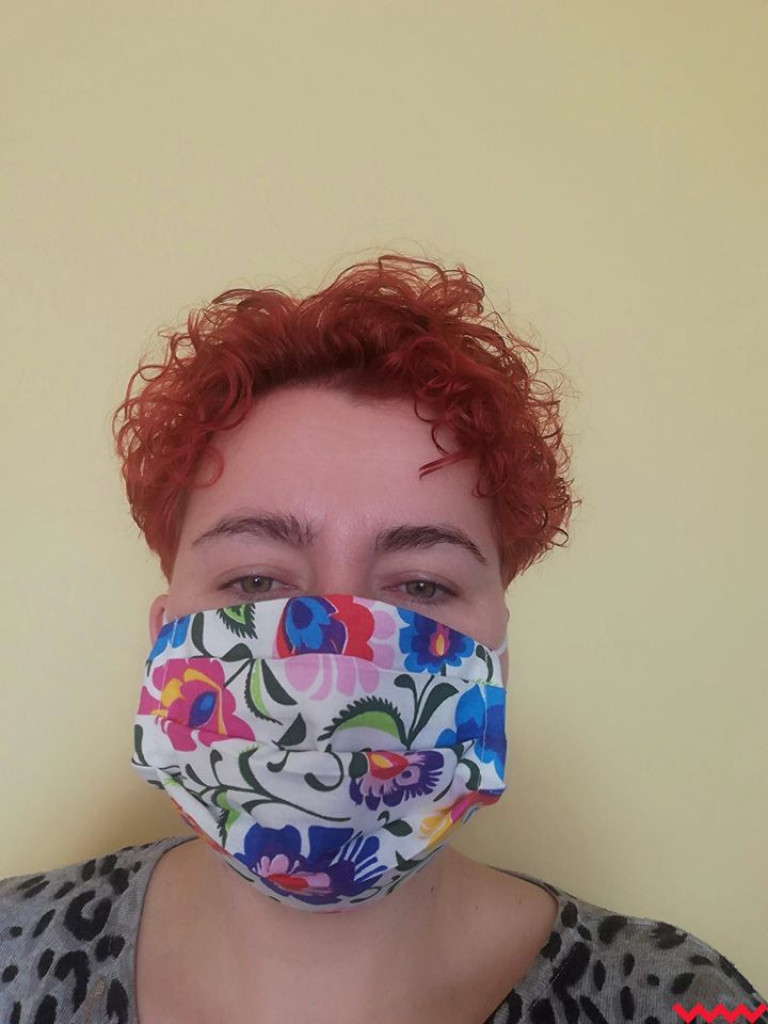 Jak bezpiecznie korzystać z maseczek? Przeczytaj poradnik i obejrzyj zdjęcia