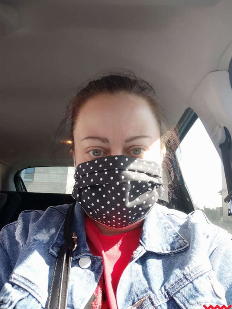 Jak bezpiecznie korzystać z maseczek? Przeczytaj poradnik i obejrzyj zdjęcia