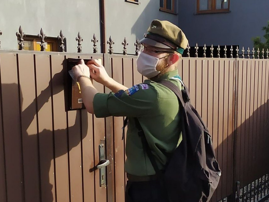 Maseczki już trafiły do seniorów w gminie Pyzdry