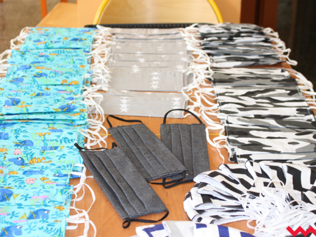 Maseczkowa akcja mieszkańców Bieganowa nabiera rumieńców