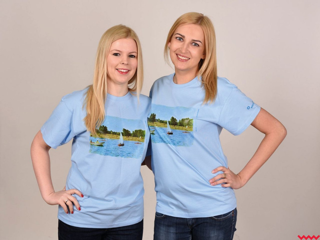 Jak przez lata zmieniały się wrzesińskie koszulki i noszące je modelki?