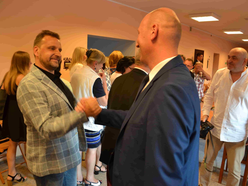 Burmistrz Miłosławia zapewnia, że nie ma maszynki do drukowania pieniędzy i nie zadłuża gminy