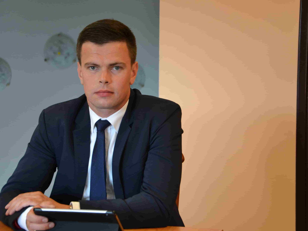 Burmistrz Miłosławia zapewnia, że nie ma maszynki do drukowania pieniędzy i nie zadłuża gminy