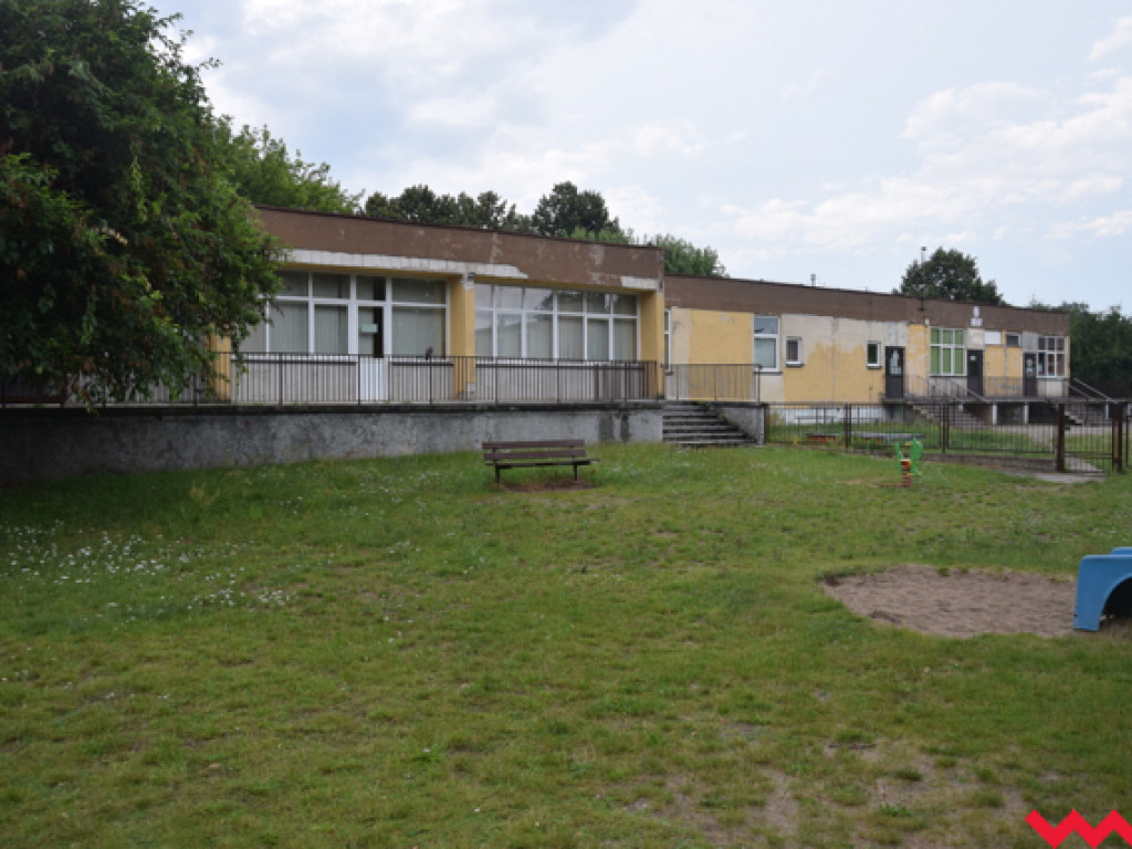 Zrujnowane przedszkole w Kołaczkowie być może doczeka się remontu
