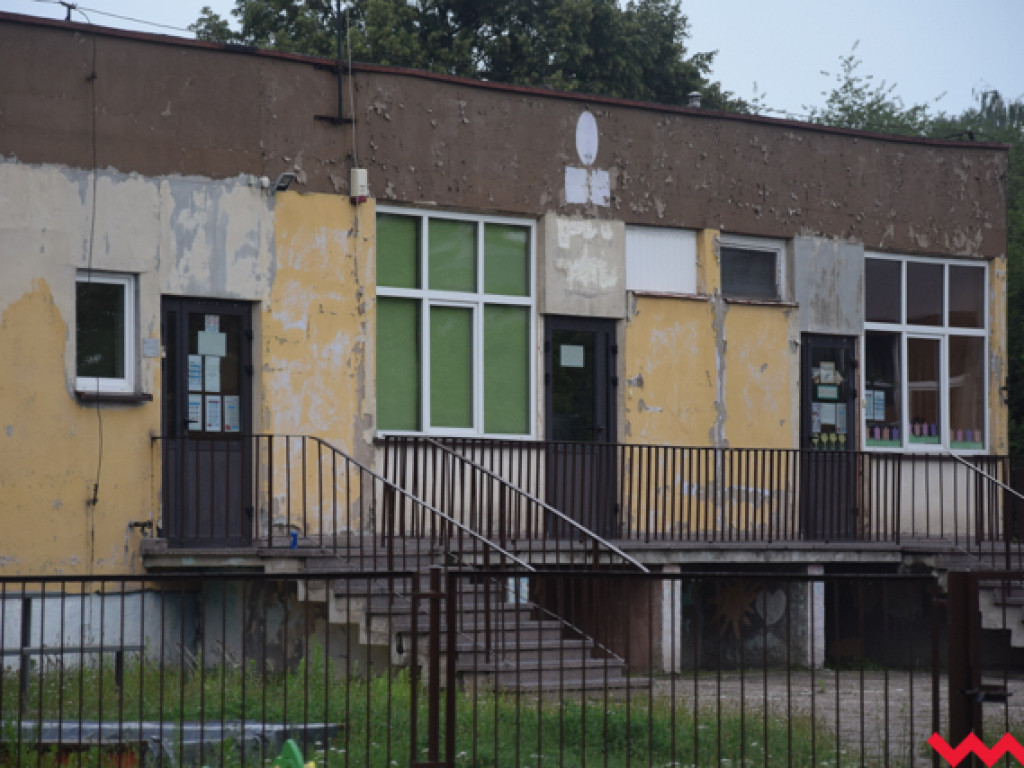 Zrujnowane przedszkole w Kołaczkowie być może doczeka się remontu