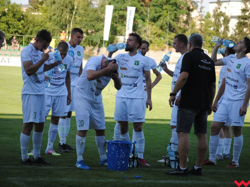 Udana inauguracja piłkarzy Victorii