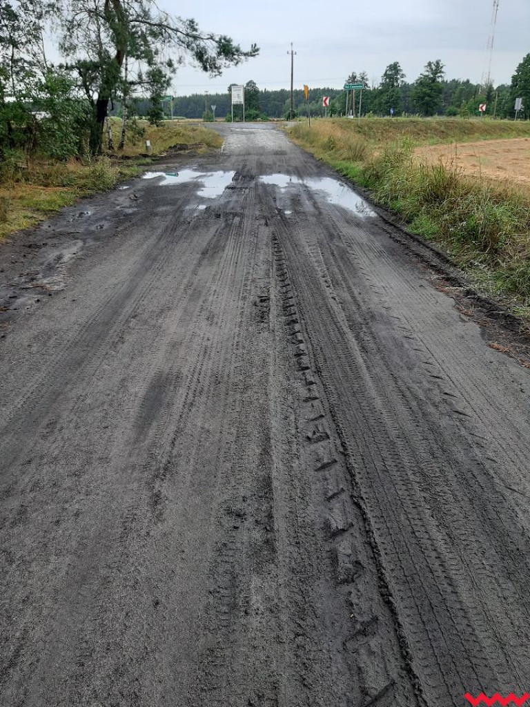 Nieudolność czy kpina z mieszkańców Kolonii Janowskiej i Górnych Grądów?