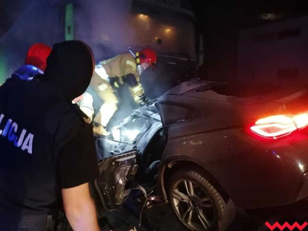  Zderzenie osobówki z ciężarówką. Nie żyje jedna osoba