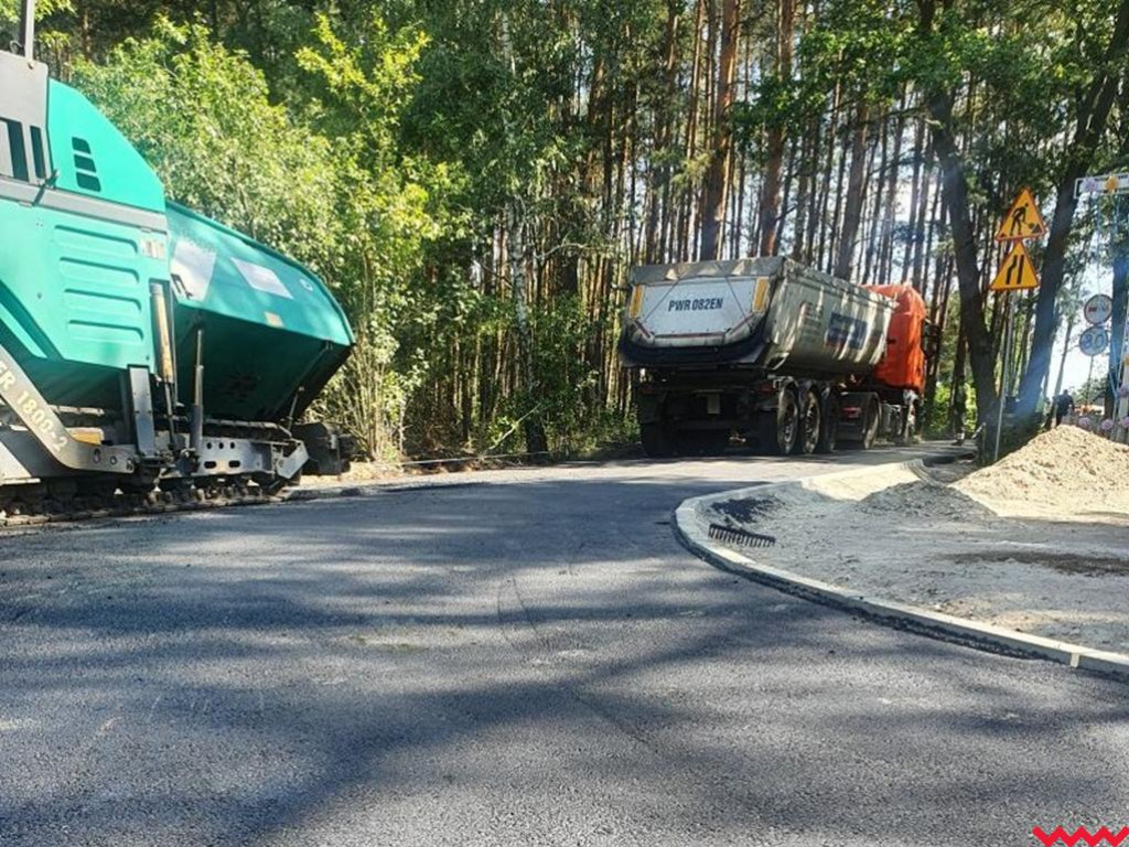 Nareszcie gładko i przyjemnie. Nowa droga na Tłoczyźnie
