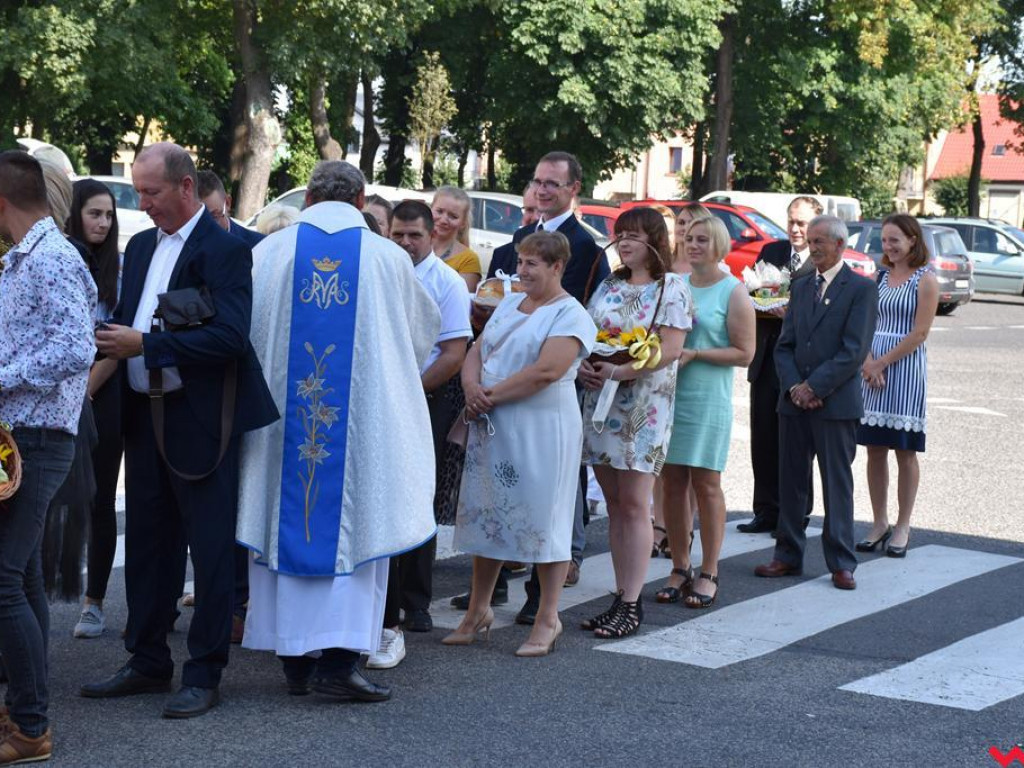 Rolnicy i sadownicy dziękowali za plony. Dożynki parafialne w Pyzdrach