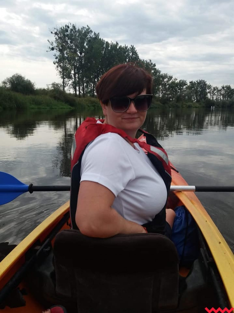 Spływ kajakowy Wartą koła gospodyń z Zapowiedni