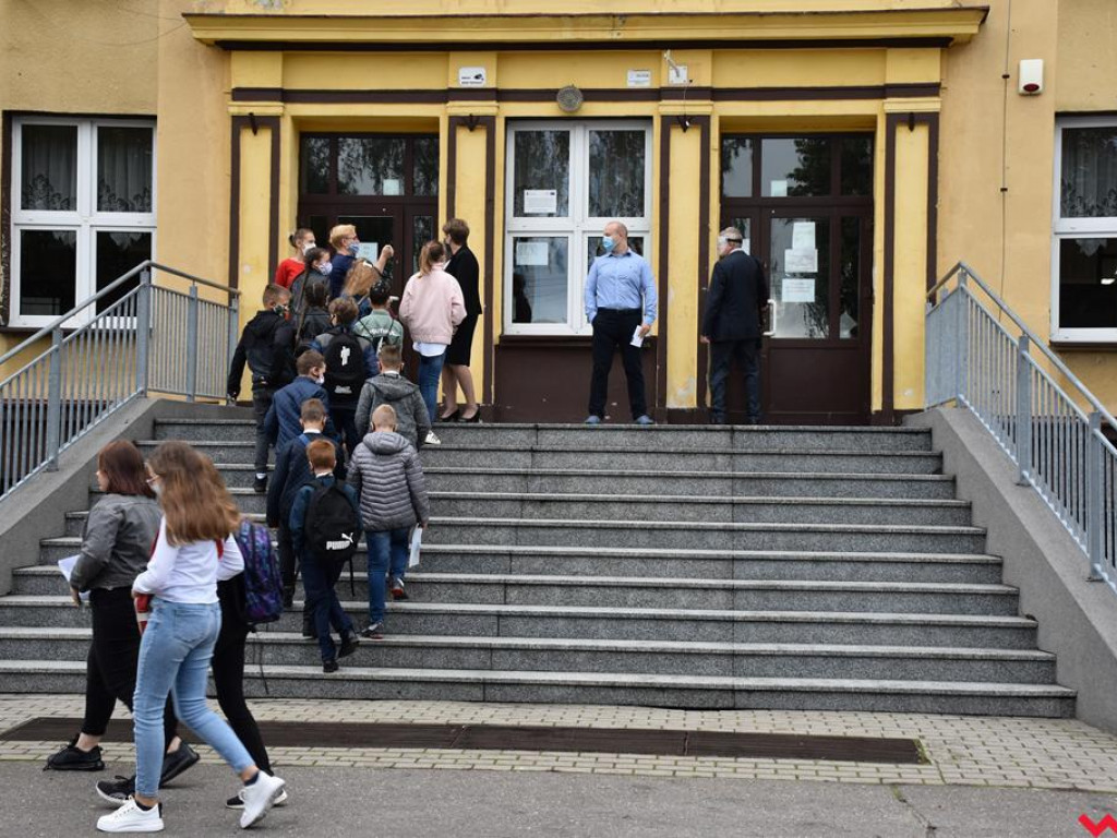 Uczniowie w Pyzdrach rozpoczęli rok szkolny