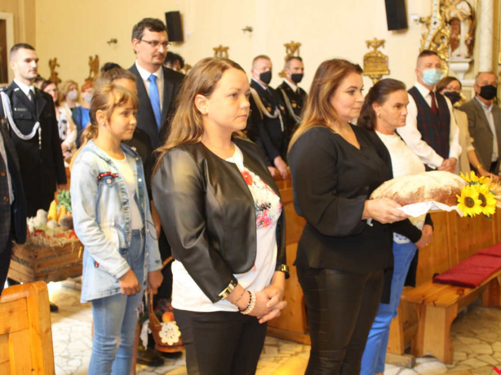 Dożynki w Targowej Górce, czyli nowy samochód był na pierwszym planie