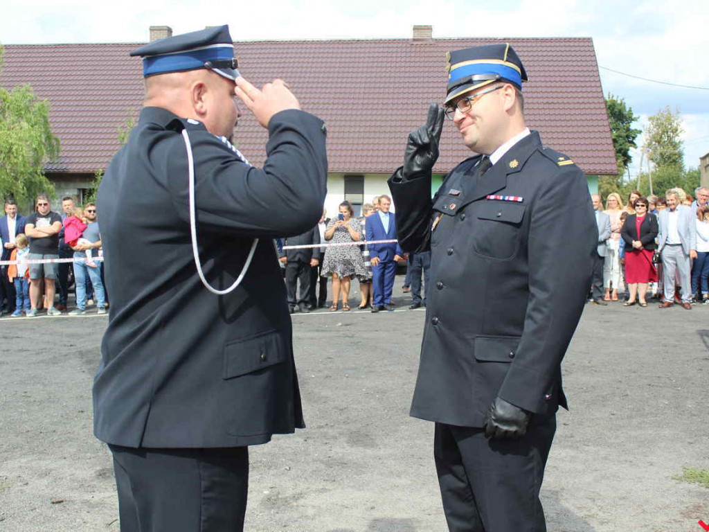 Dożynki w Targowej Górce, czyli nowy samochód był na pierwszym planie