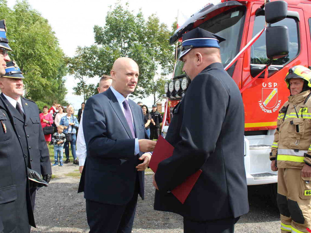 Dożynki w Targowej Górce, czyli nowy samochód był na pierwszym planie
