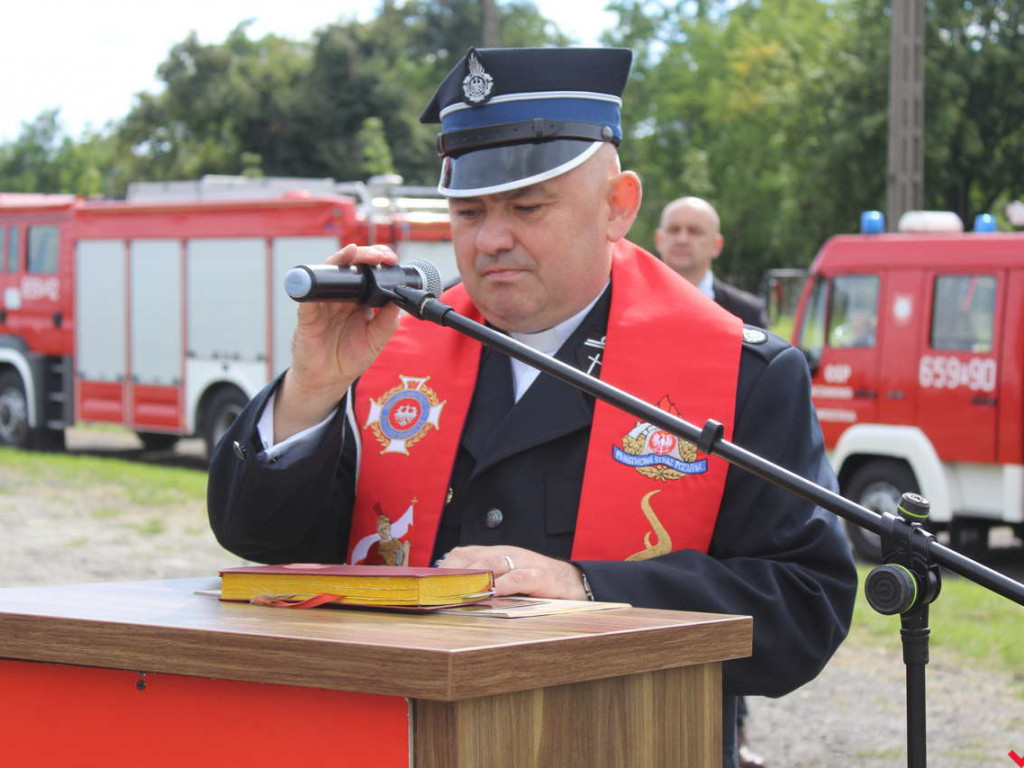Dożynki w Targowej Górce, czyli nowy samochód był na pierwszym planie