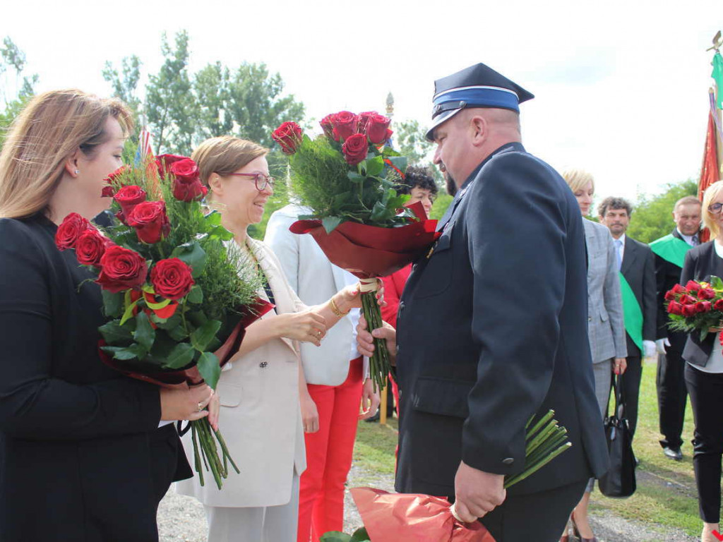 Dożynki w Targowej Górce, czyli nowy samochód był na pierwszym planie
