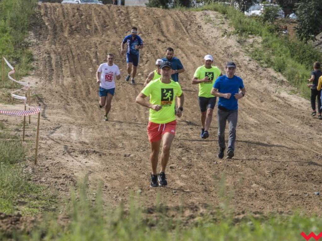 Charytatywny bieg dla Krzysia Antczaka na torze Magiera w Opatówku