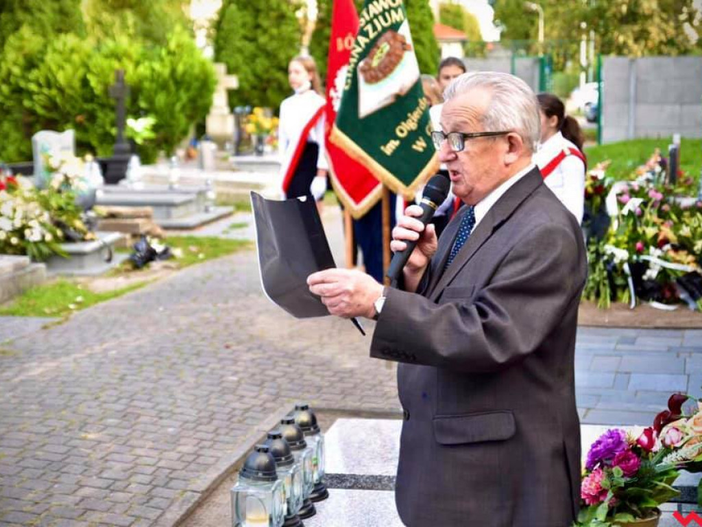 Finał letniego triduum patriotycznego pod pomnikiem katyńskim