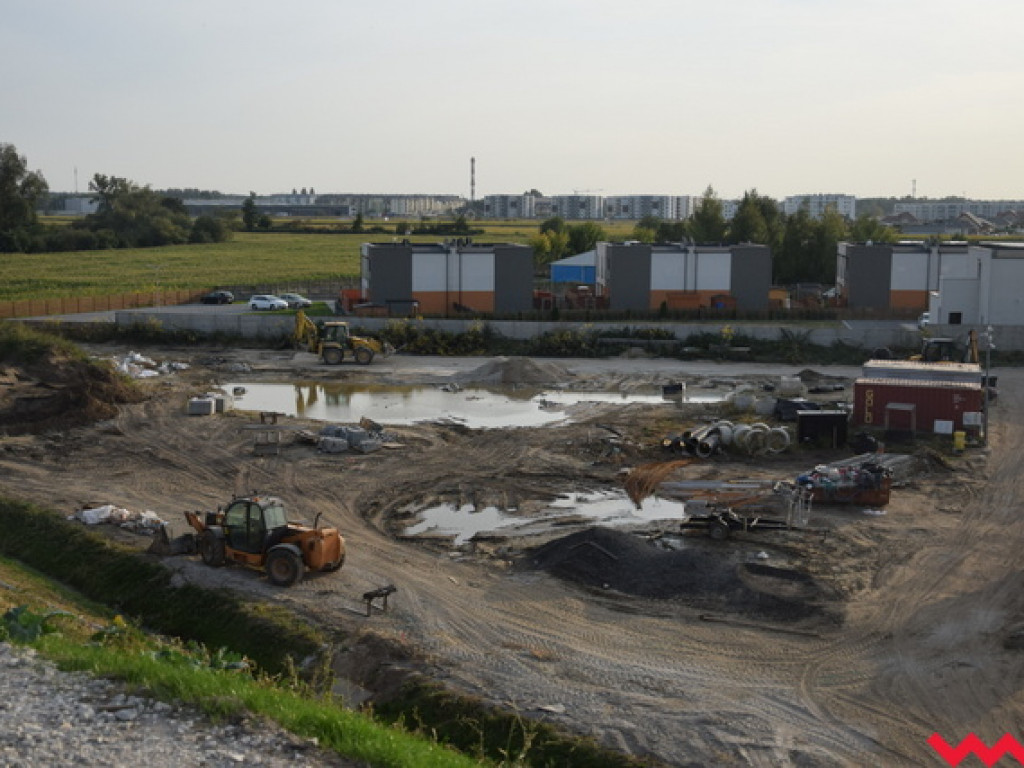 Pierwsze próbne jazdy na obwodnicy Wrześni...rowerzystów i rolkarzy