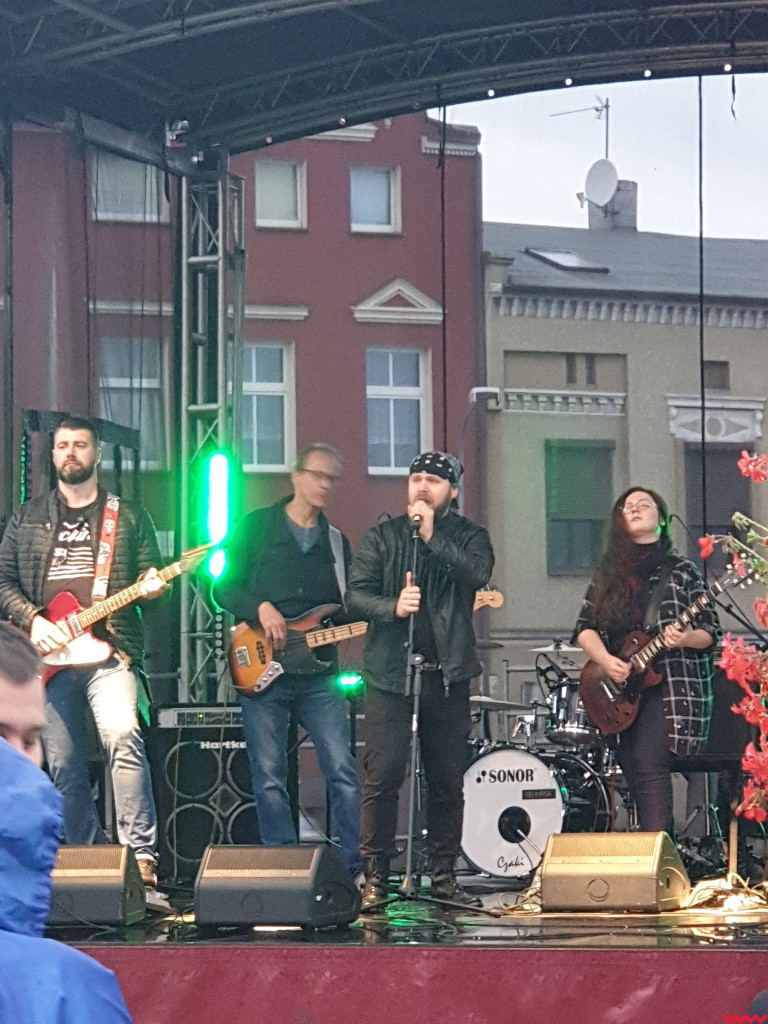 Muzycy z Yorby szczęśliwi po powrocie na scenę. Deszcz im nie przeszkodził!