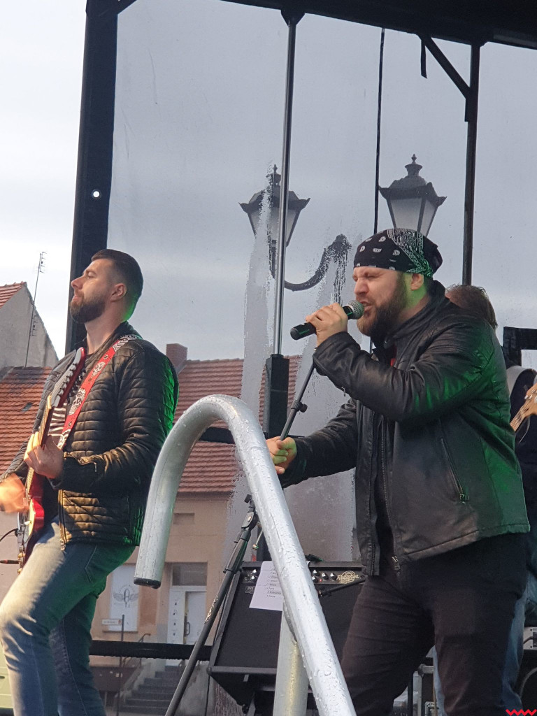 Muzycy z Yorby szczęśliwi po powrocie na scenę. Deszcz im nie przeszkodził!
