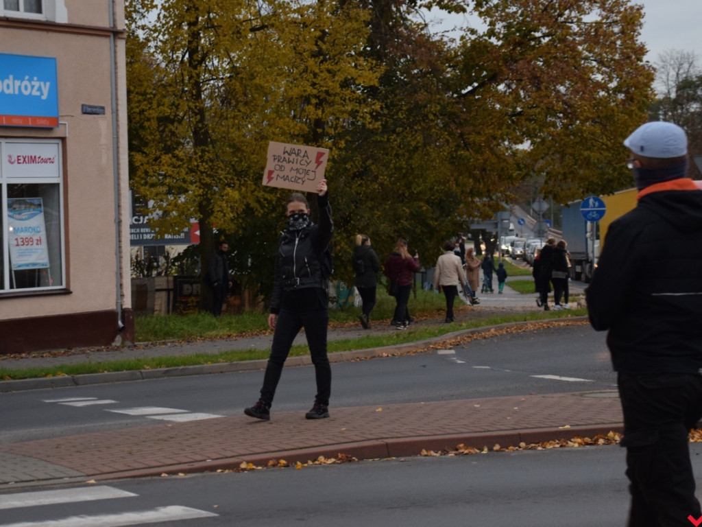 Drugi dzień protestów we Wrześni. Zablokowane rondo Popiełuszki
