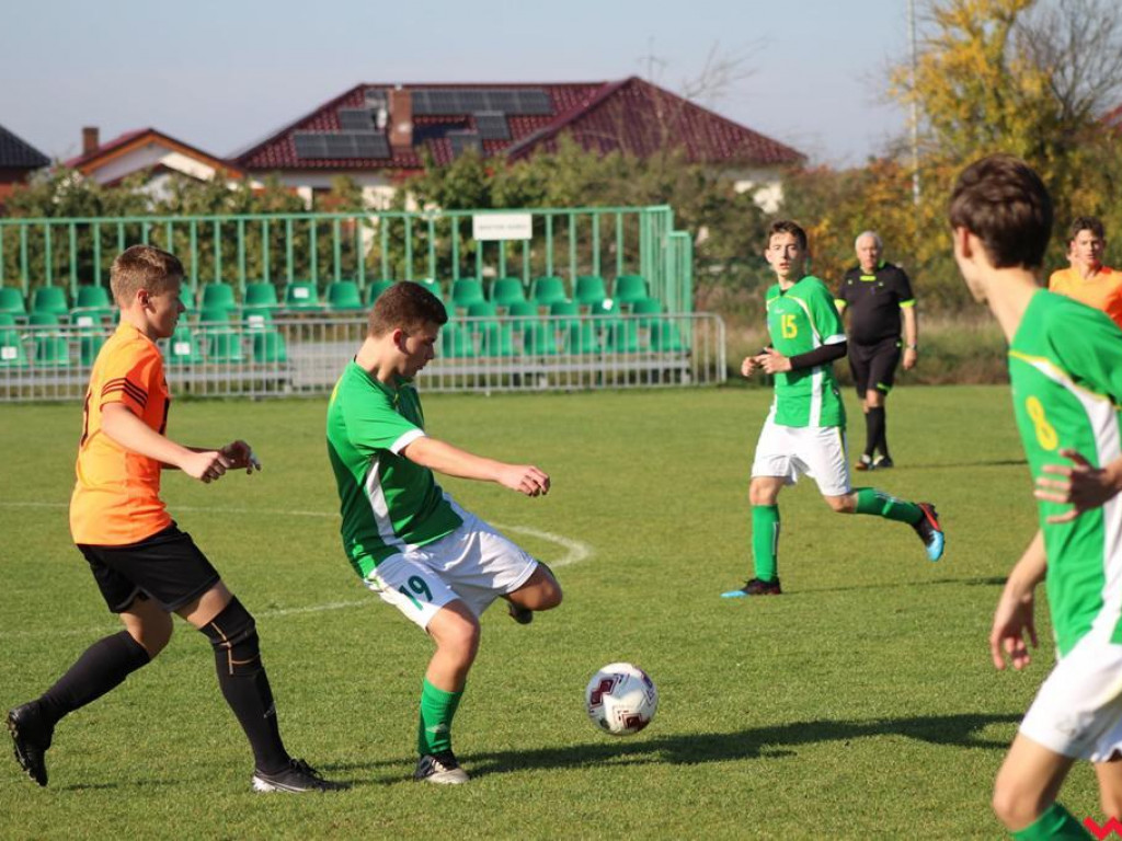 Drugie miejsce w tabeli trampkarzy Warty