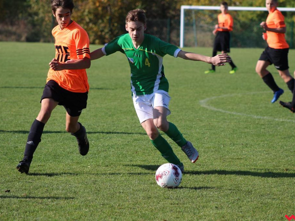 Drugie miejsce w tabeli trampkarzy Warty