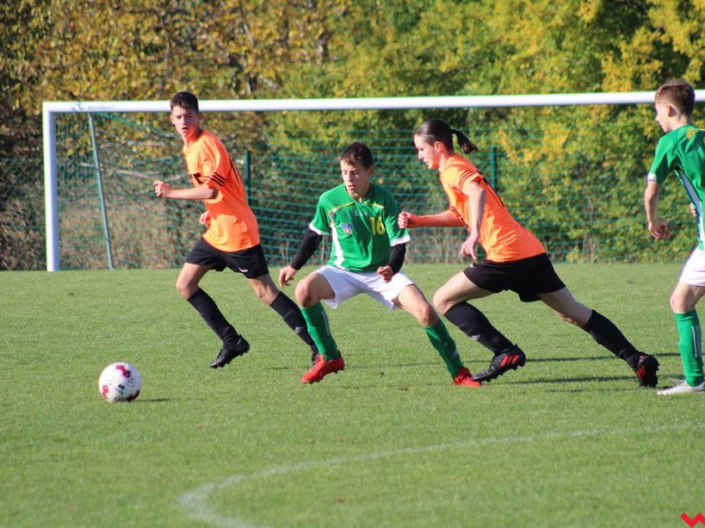 Drugie miejsce w tabeli trampkarzy Warty