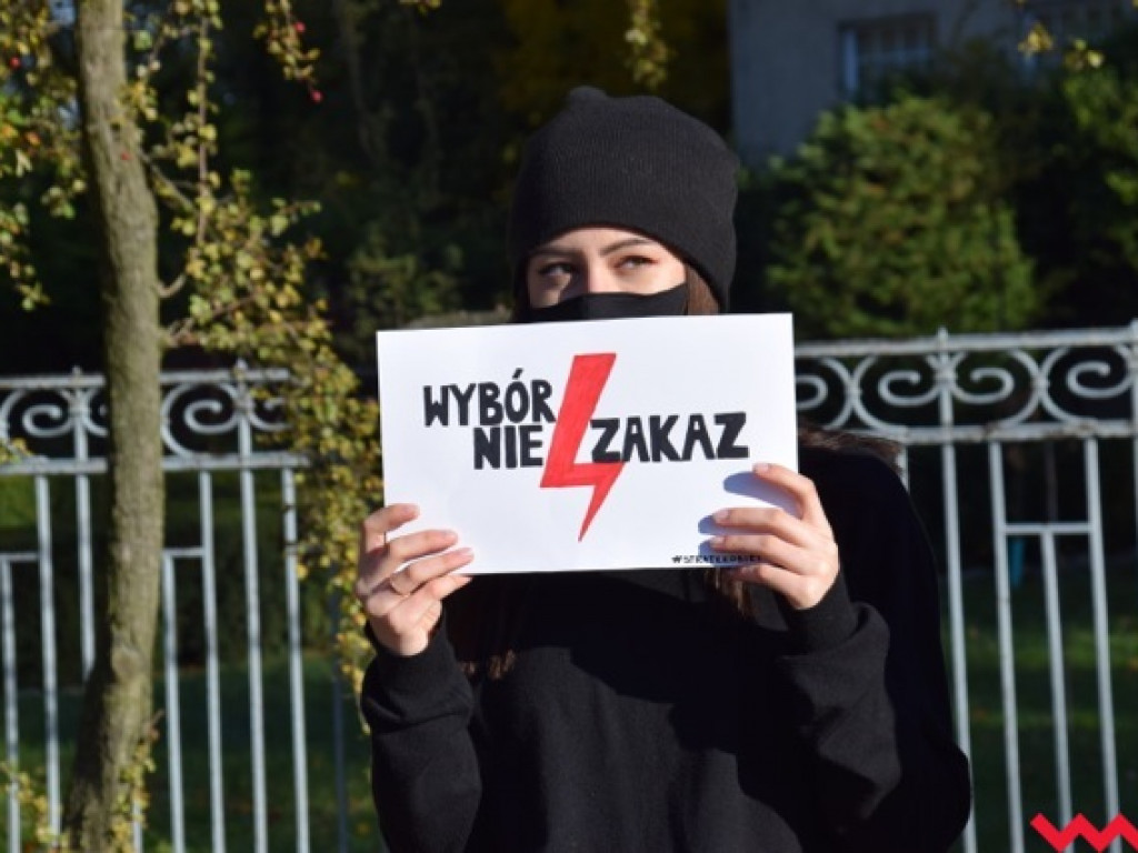 Wrzesińska młodzież dołączyła do strajku kobiet
