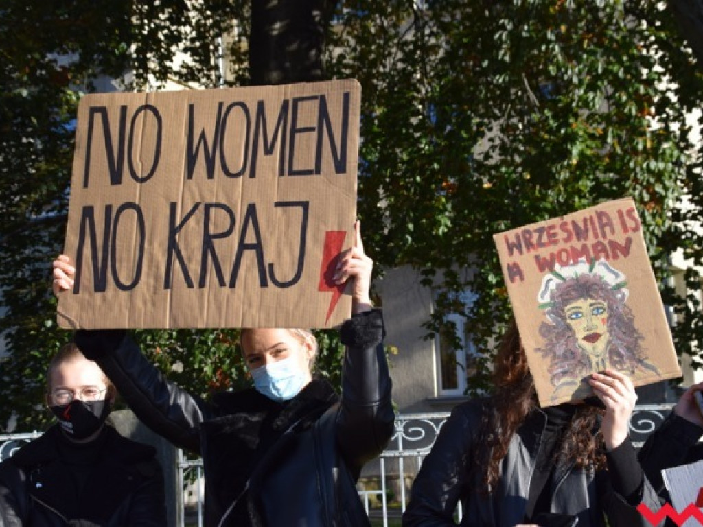 Wrzesińska młodzież dołączyła do strajku kobiet