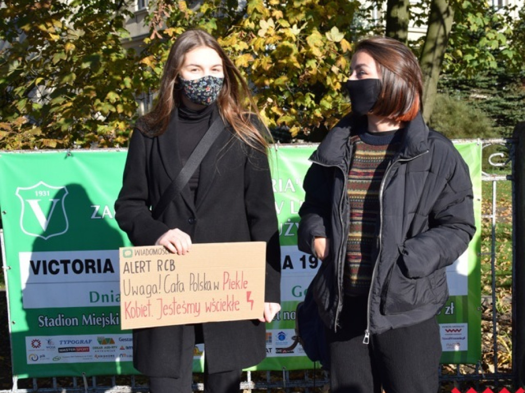 Wrzesińska młodzież dołączyła do strajku kobiet