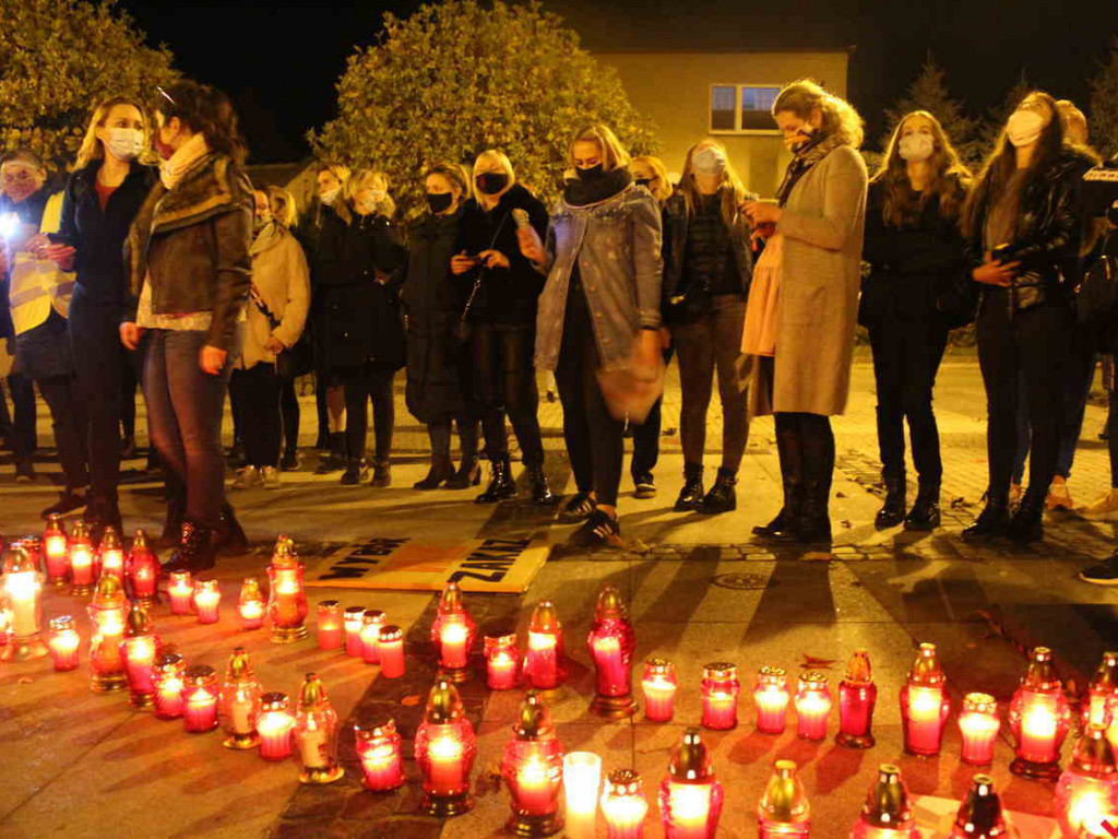 Myślą i czują, dlatego chcą decydować. Kobiety protestowały na rynku