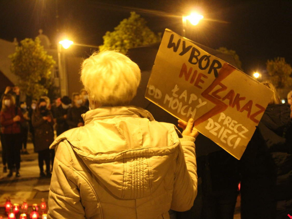 Myślą i czują, dlatego chcą decydować. Kobiety protestowały na rynku