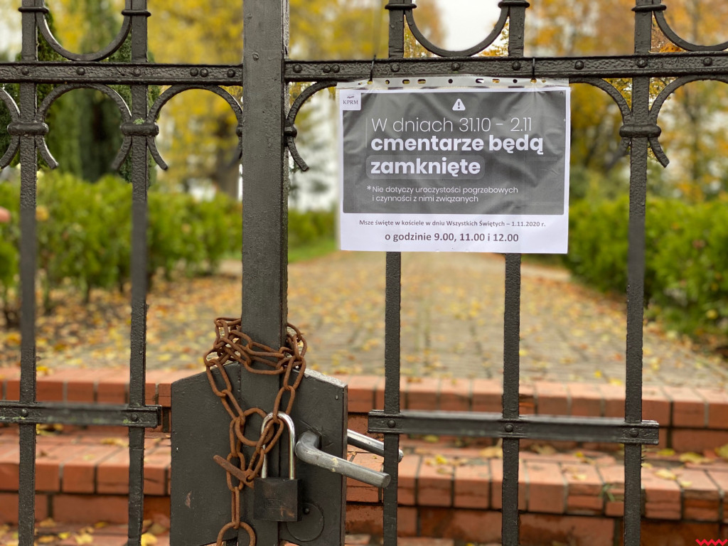 Czy cmentarze faktycznie są nieczynne? Objechaliśmy powiat, żeby to sprawdzić