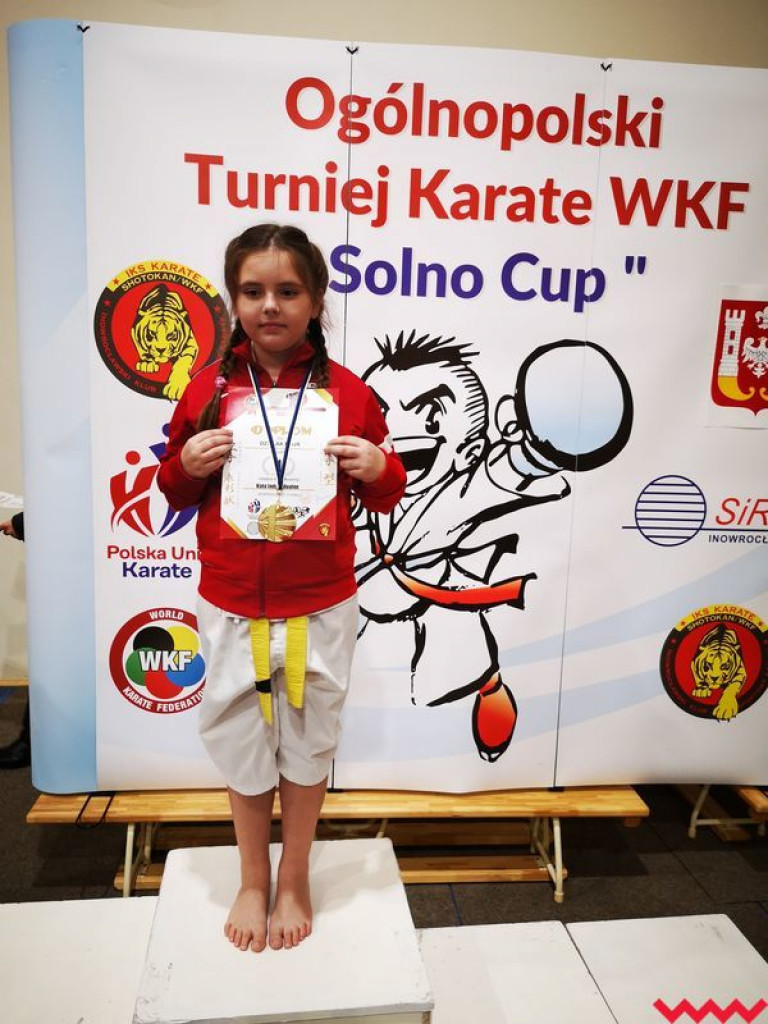 Medale zawodników Wrzesińskiego Klubu Karate na koniec sezonu