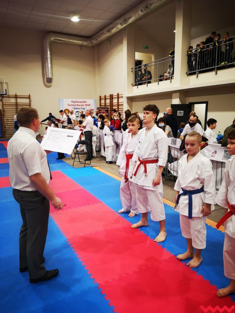 Medale zawodników Wrzesińskiego Klubu Karate na koniec sezonu