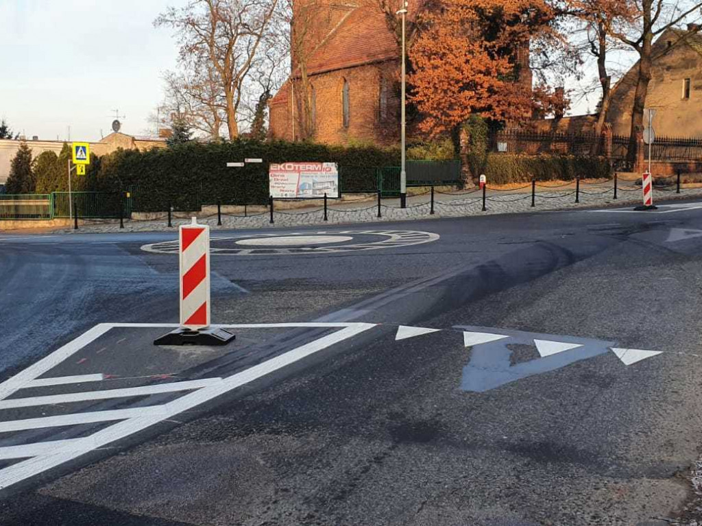 Rondo w Miłosławiu gotowe. Wbrew obawom wielu internautów, tiry dają radę