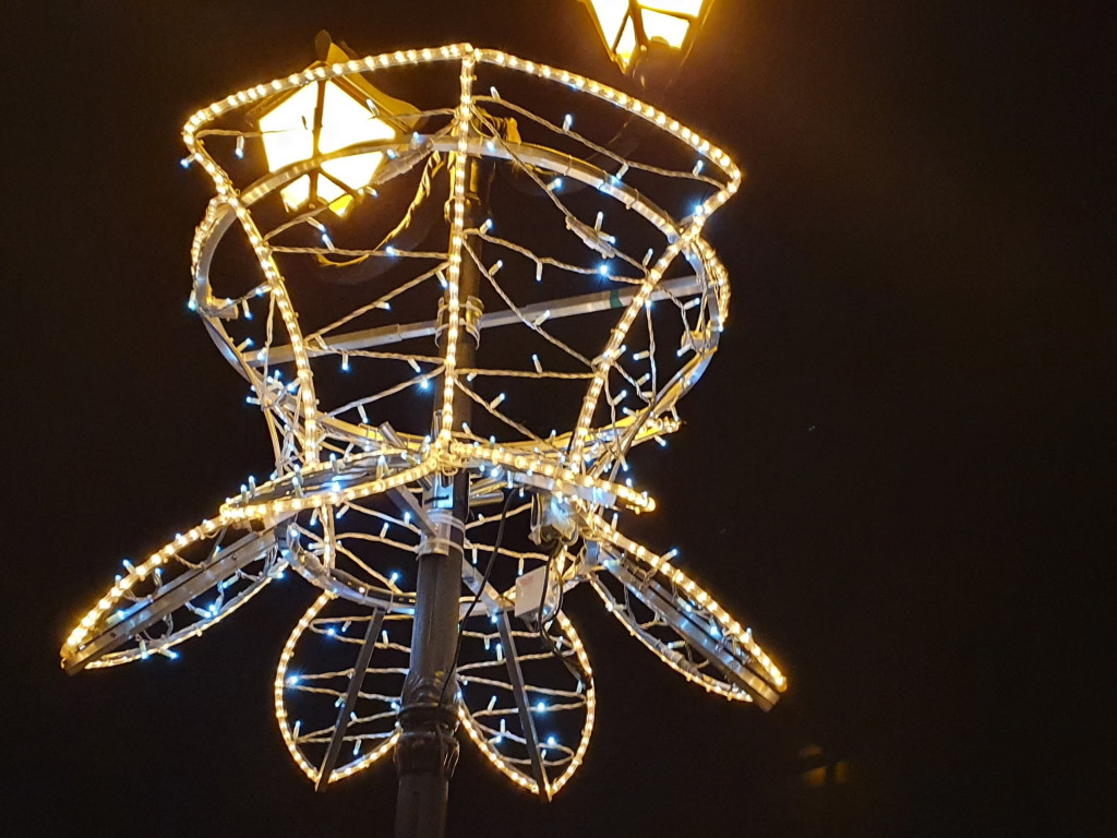 Coraz bliżej święta, w Miłosławiu są już pierwsze iluminacje