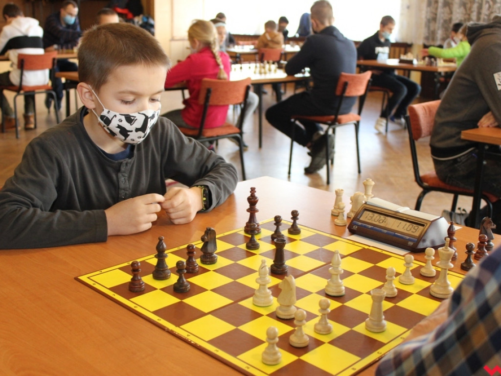 Turniej Szachowy Września Cup 2020. Krzysztof Zakrzewicz z Wrześni najlepszy