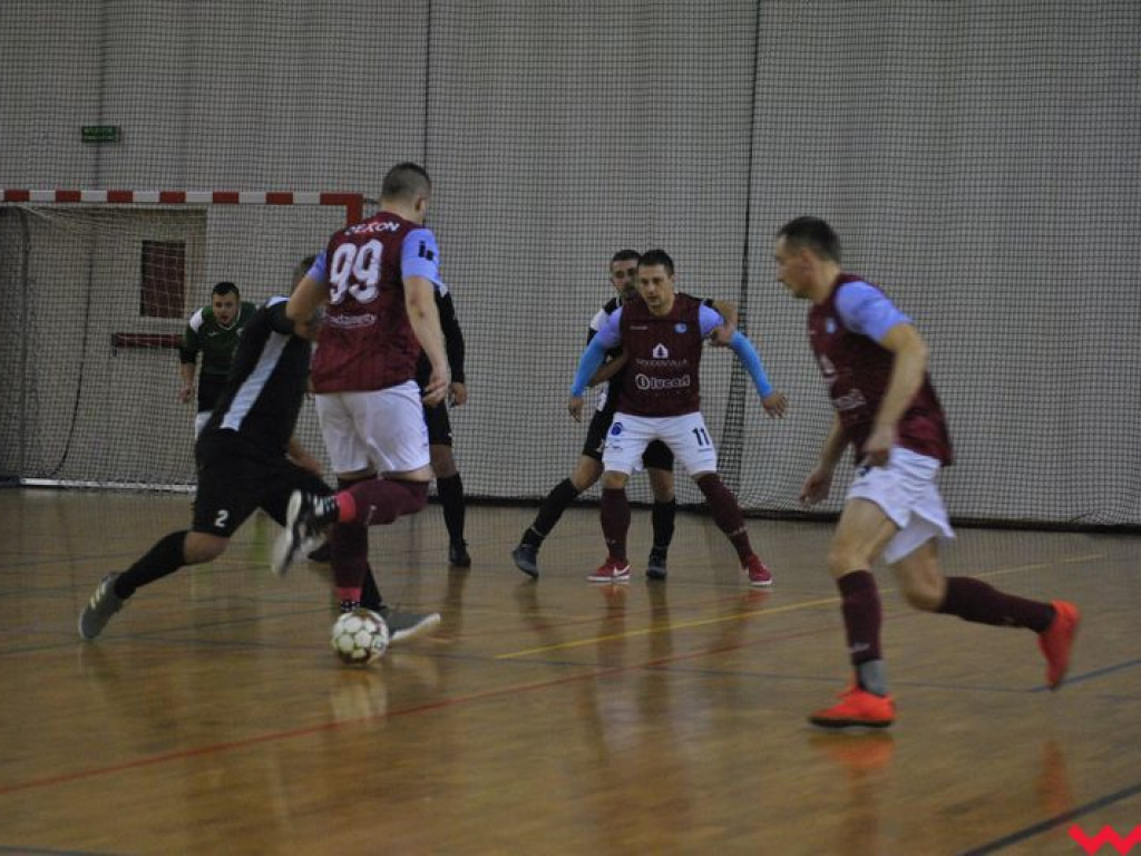 Pozycja lidera obroniona. Wrześnianie wygrywają mecz na szczycie ligi